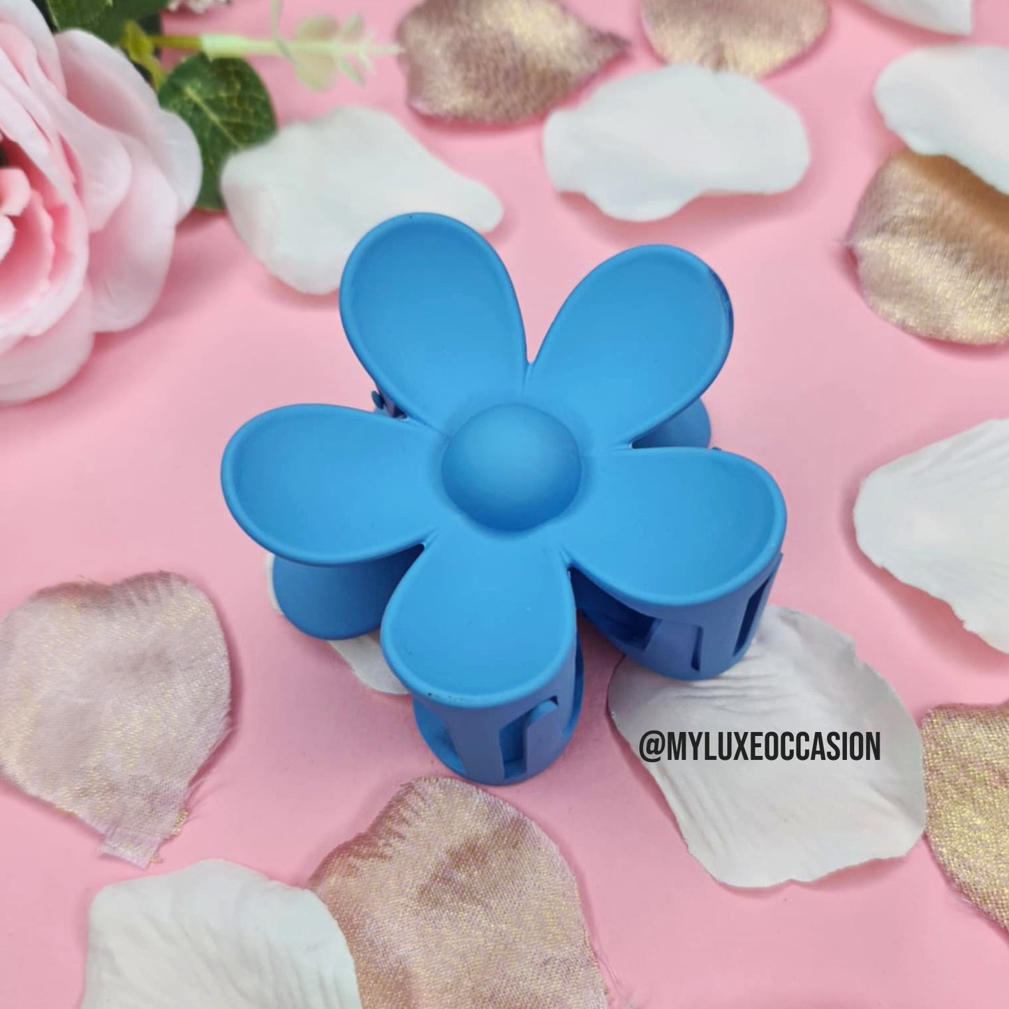 blue flower hair claw clip