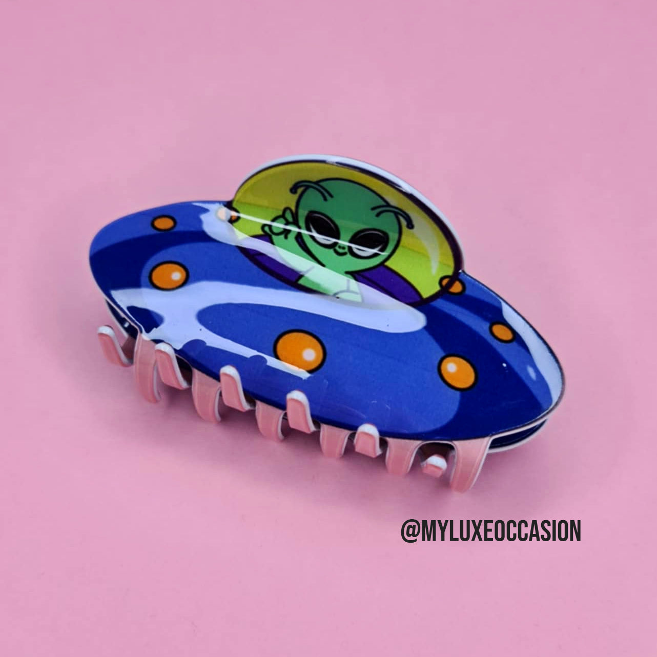 Alien Hair Claw Clips