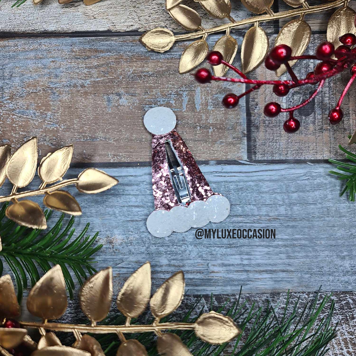 Santa Hat Snapclips - Christmas