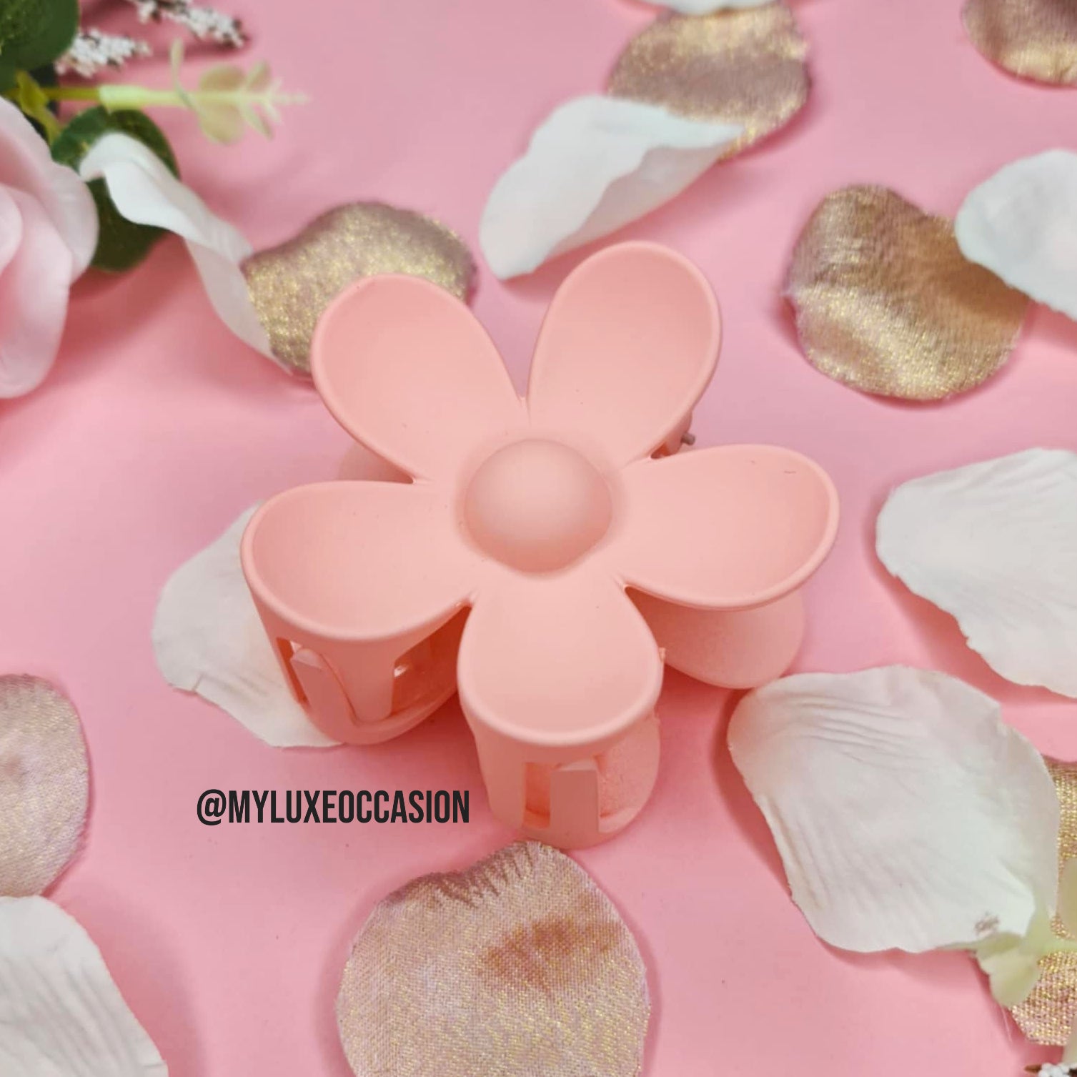 light peach flower hair claw clip