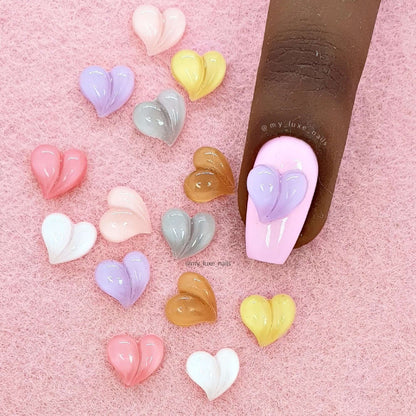 3D Hearts - Nail art